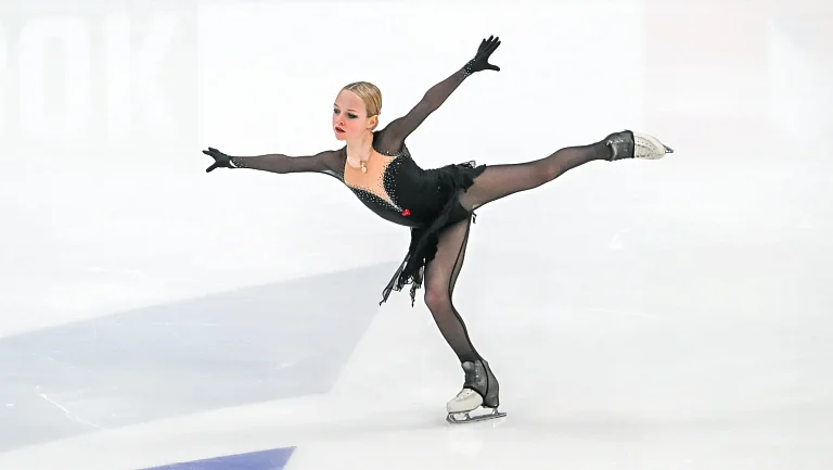 Костылева рассказала, какие подарки предпочитает получать от болельщиков