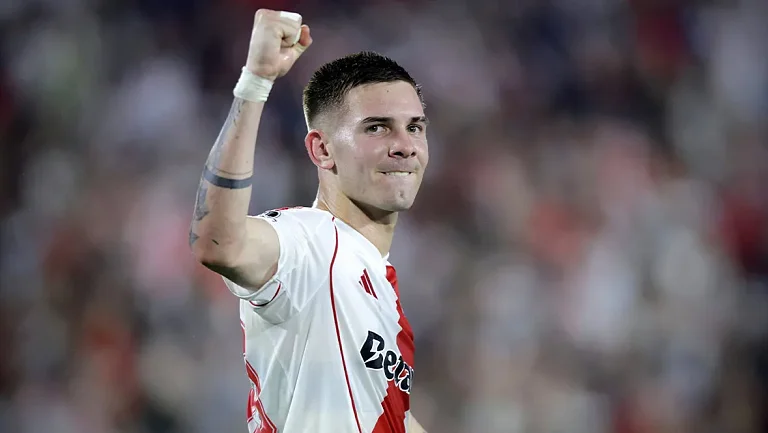 Возраст Мастантуоно тормозит переход в «Реал»