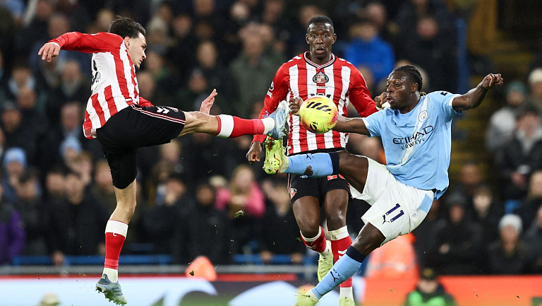 «Манчестер Сити» не смог обыграть в гостях «Сандерленд»