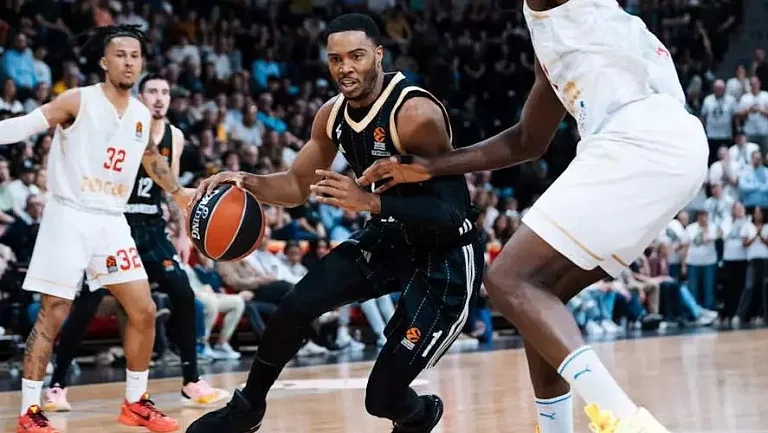 АСВЕЛ сохранил Харрисона на следующий сезон