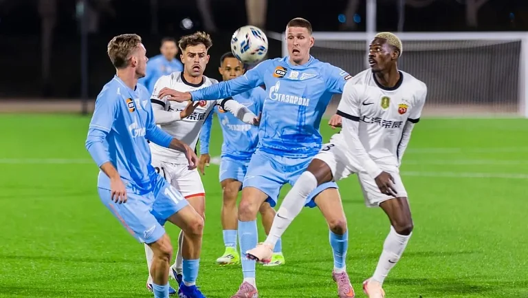 «Зенит» разгромил «Шанхай Порт» в товарищеском матче на сборах в Катаре