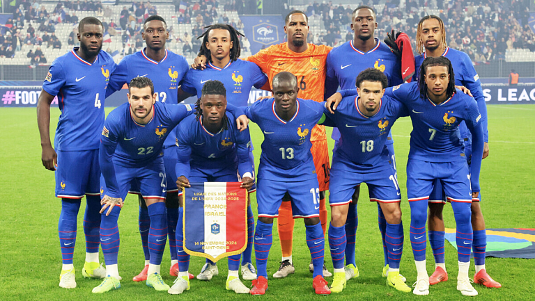 Франция остается третьей в мировом рейтинге ФИФА