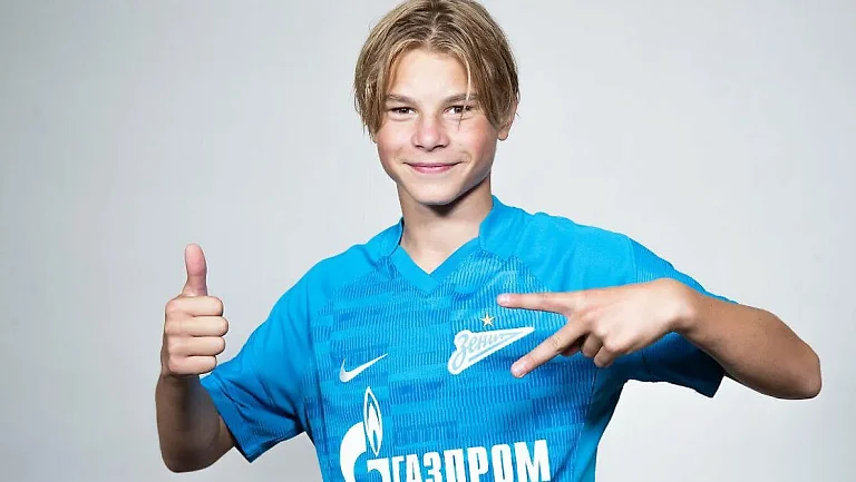 Юный российский полузащитник получил вызов на сбор с основой «Лудогорца»