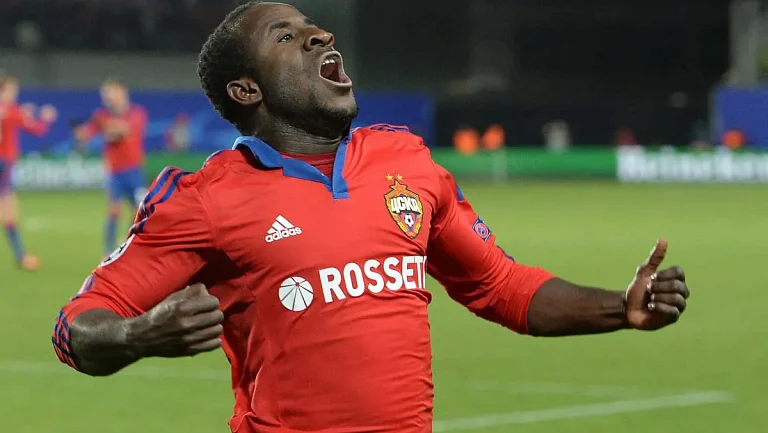 Экс-форвард ЦСКА Сейду Думбия официально объявил о завершении карьеры