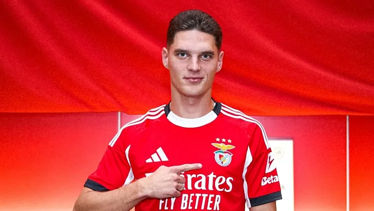 Судаков — игрок «Бенфики»