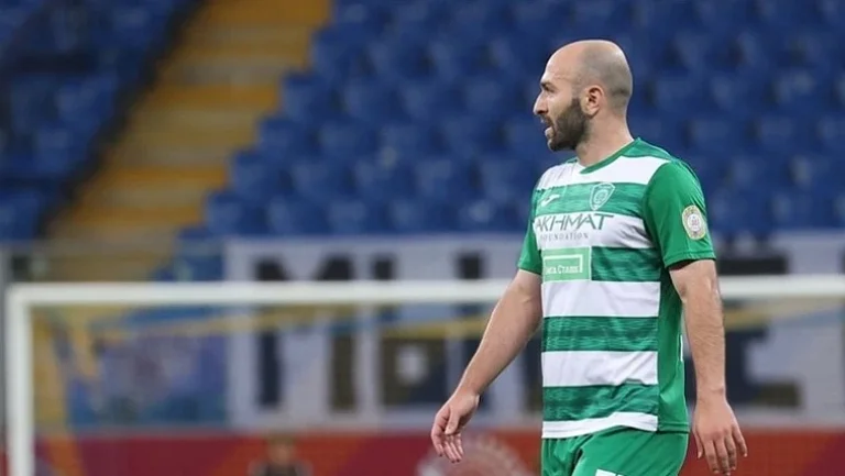 «Ахмат» остался вдесятером в матче с «Балтикой» — на табло 2:0