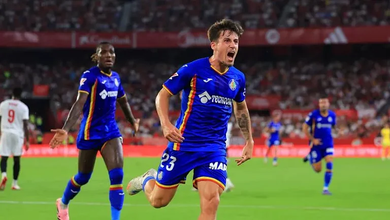 Адриан Лисо признан лучшим молодым игроком Ла Лиги в августе