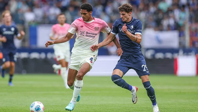 Джаррел Куанса дебютировал за «Байер»