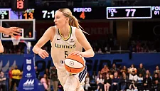 Пейдж Бьюкерс — новичок года WNBA-2025