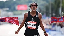 Ринат Ахмадеев выиграл полумарафон на соревновании в Самарканде
