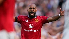 Брайан Мбемо отметился первым результативным действием за «Юнайтед»