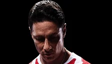 Торрес представил форму «Атлетико» и обратился к фанатам