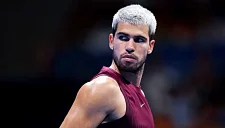 Карлос Алькарас победил Алекса де Минора на ATP‑2025