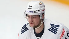 Владимир Ткачёв набрал 40 очков в 30 матчах за «Металлург» в КХЛ