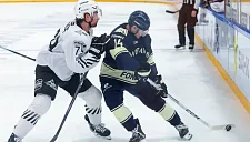 «Металлург» вырвали победу у «Трактора» в овертайме 5:4