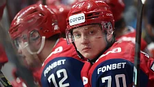 Наставник «Локомотива» оценил эпизод с Суриным и вратарём «Авангарда»