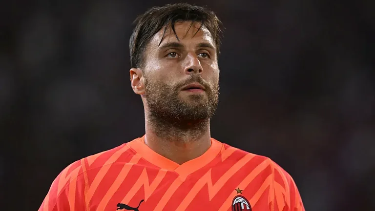 Марко Спортьелло попрощался с болельщиками «Милана»