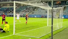 «Динамо Киев» побеждает «Хамрун Спартанс» и проходит в следующий раунд Лиги чемпионов