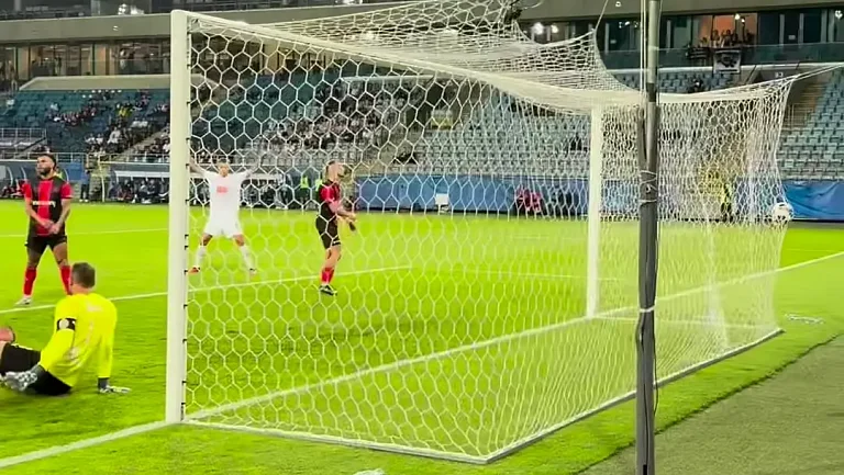 «Динамо Киев» побеждает «Хамрун Спартанс» и проходит в следующий раунд Лиги чемпионов