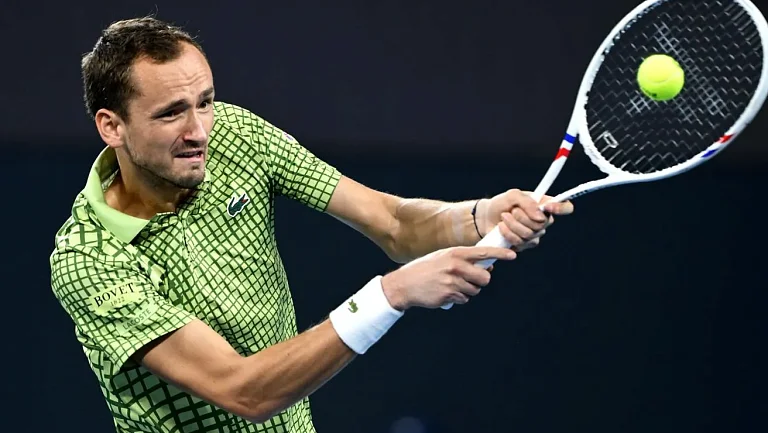 Медведев обыграл американца и вышел в финал турнира ATP в Брисбене