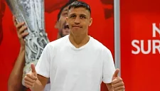 Алексис Санчес успешно дебютировал за «Севилью»