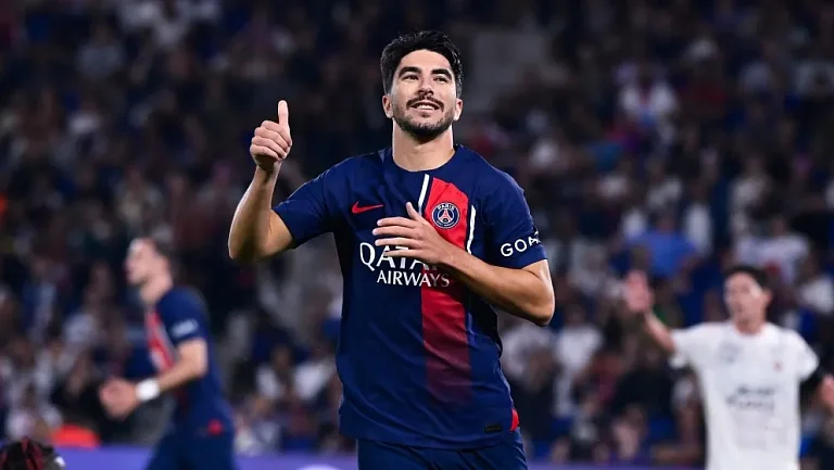 «Аякс» нацелился на Солера из ПСЖ