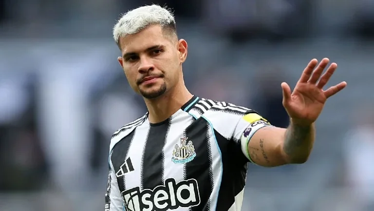 Ираола снова против Хау: новый вызов для «Ньюкасла»