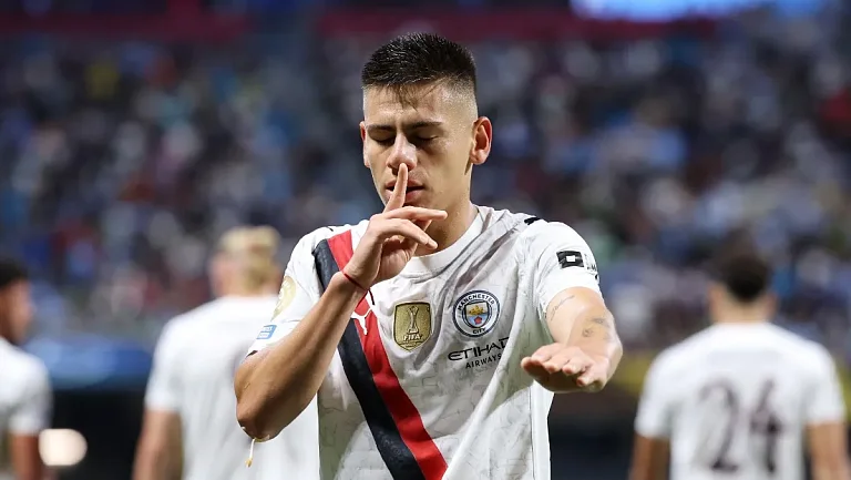 «Манчестер Сити» рассматривает аренду Эчеверри в «Рому» на год